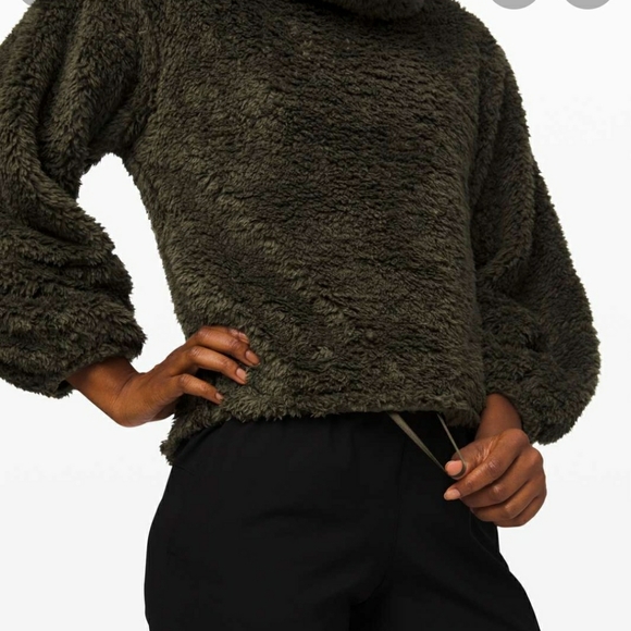 Warm Restore Sherpa Pullover - Picture 2 of 6